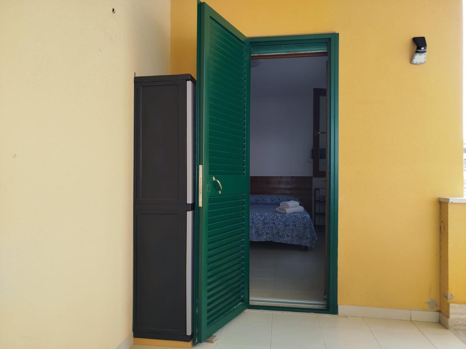 Gala Mini Apartment Fiumicino Exterior photo