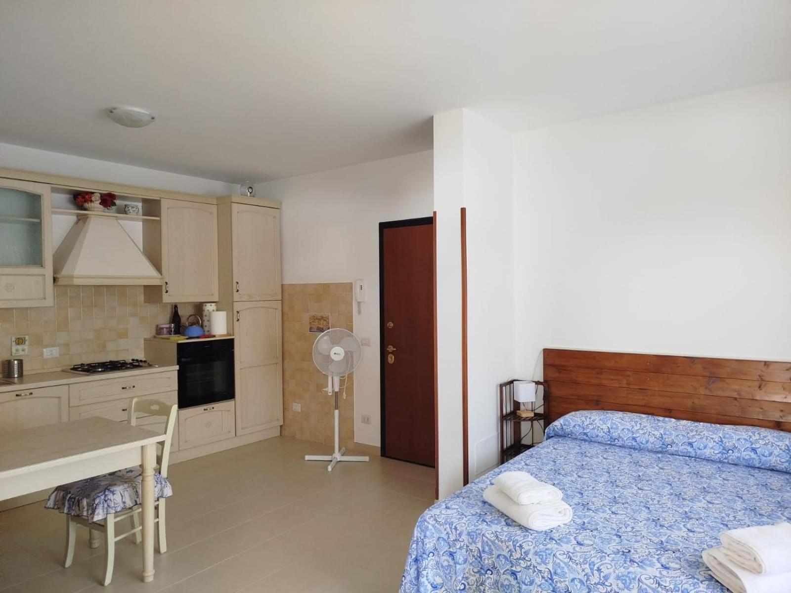 Gala Mini Apartment Fiumicino Exterior photo